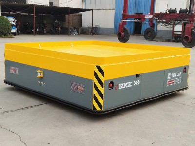 Trasportaturi Industrijali Elettriċi Trackless Cart