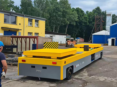 Industrijali 30 tunnellata idrawlika Tneħħi Cart Trackless Heavy-Duty