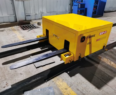 Trakkijiet tal-pallet elettriċi b'tagħbija għolja